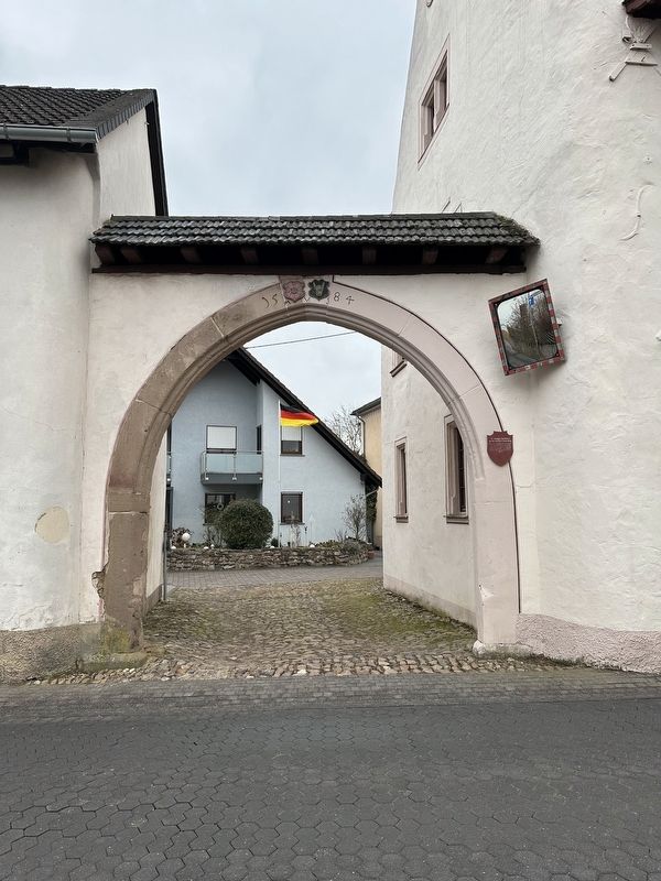 Ehemaliges Amtshaus / Former Administrative Building Marker - wide view image. Click for full size.