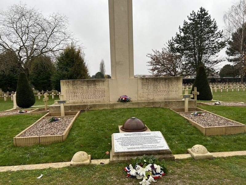 Unknown French Soldiers Marker. Click for full size. Unknown French Soldiers Marker image. Click for full size.
