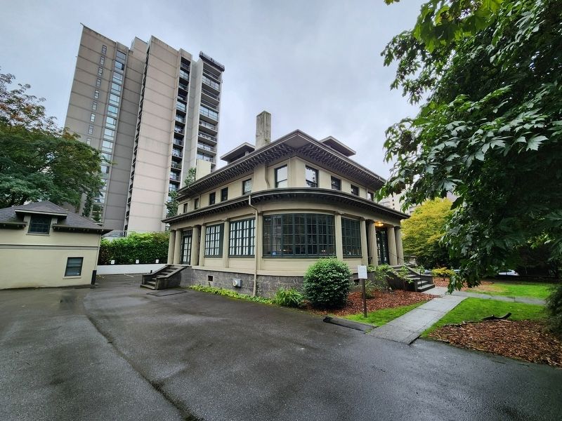 Dearborn House image. Click for full size.