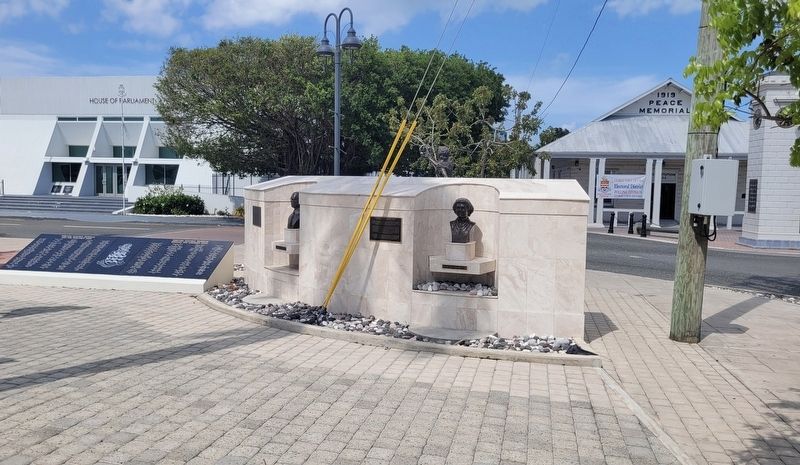 The view of the statue and marker along the street image. Click for full size.