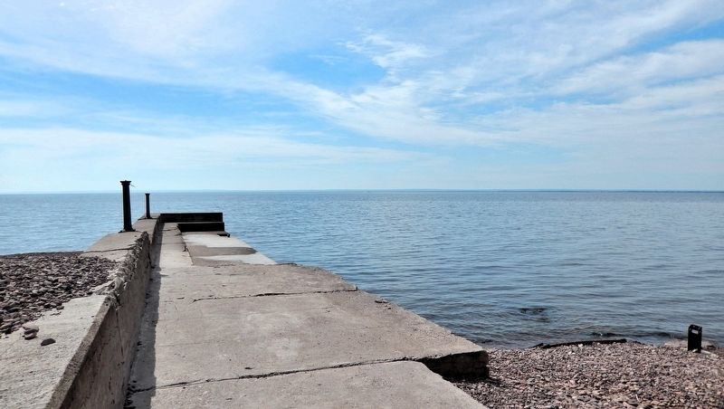The Boathouse Pier image. Click for full size.