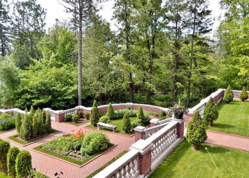 Glensheen Landscaping. Click for full size. Glensheen Landscaping image. Click for full size.