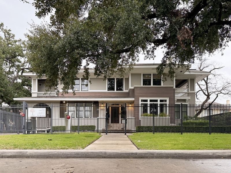 Dr. John H. Foster House image. Click for full size.