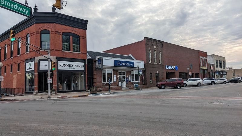 The buildings described in the Chesterton's Historic 100 Block Broadway Marker. image. Click for full size.