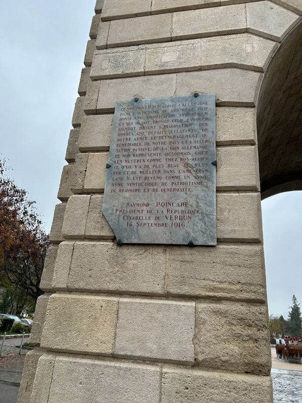 Left Plaque. Click for full size. Left Plaque image. Click for full size.