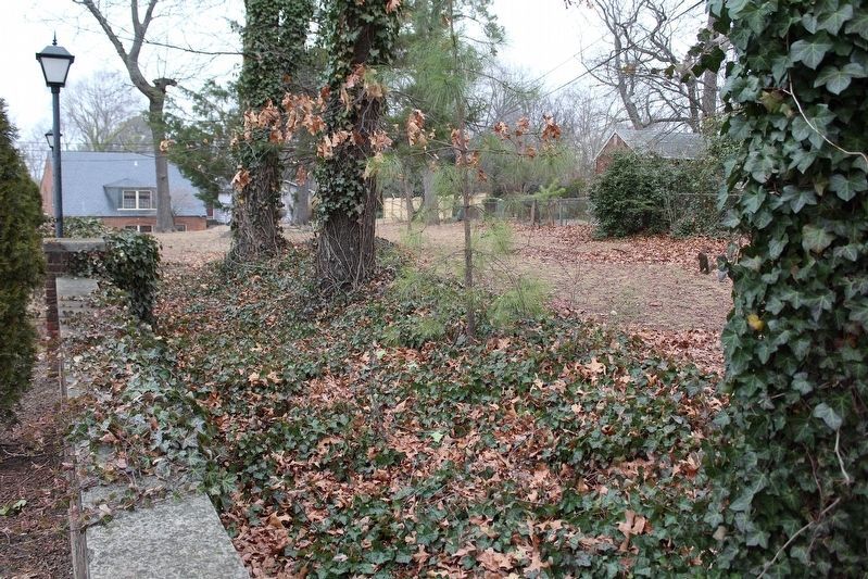 Confederate Earthwork Trace image. Click for full size.