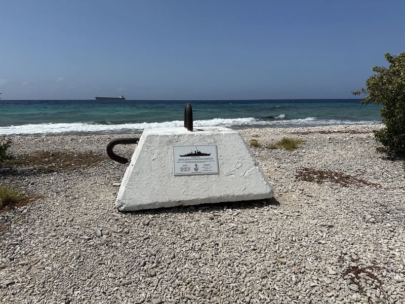 USS Erie PG-50 Marker - wide view image. Click for full size.