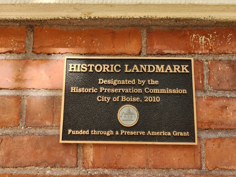 Washington Elementary Marker image. Click for full size.
