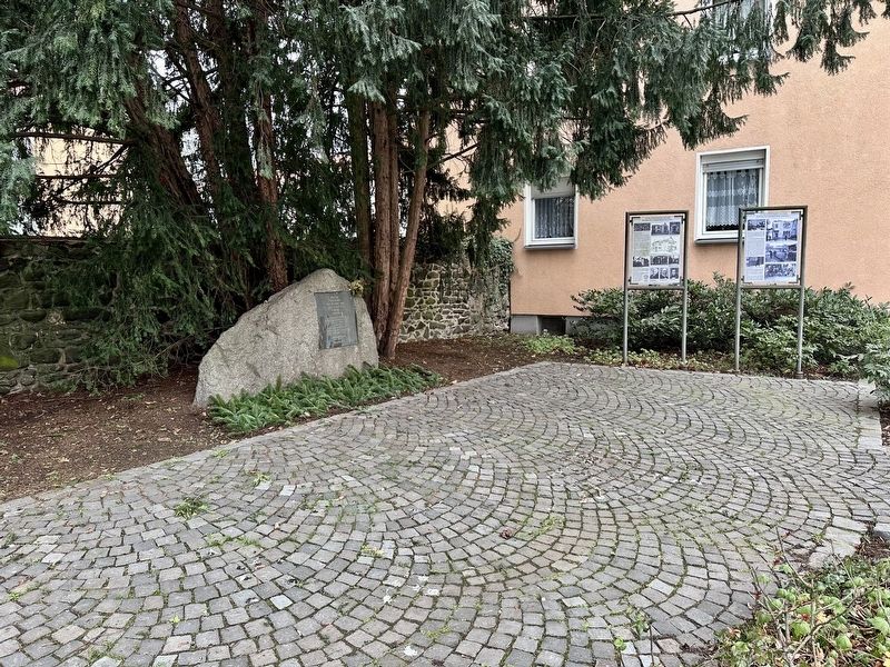 In Memory of the Jewish Community of Hanau I Marker - wide view. Click for full size. In Memory of the Jewish Community of Hanau I Marker - wide view image. Click for full size.