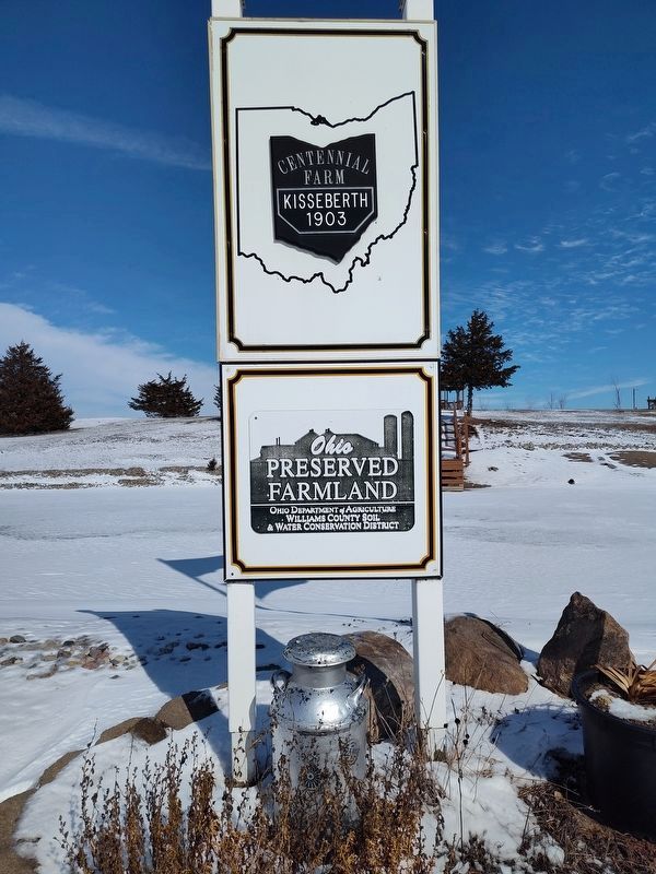 Cedar Hill Farm Marker. Click for full size. Cedar Hill Farm Marker image. Click for full size.