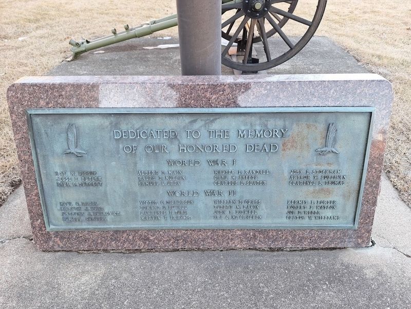 World Wars Memorial Marker image. Click for full size.