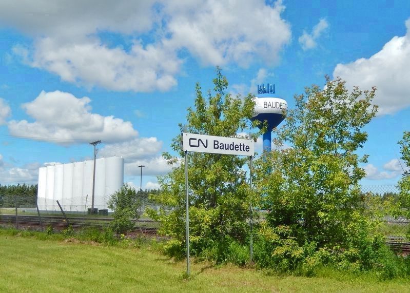 Baudette Sign & Water Tower. Click for full size. Baudette Sign & Water Tower image. Click for full size.