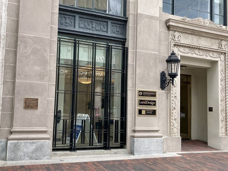 Orlando Bank & Trust Marker image. Click for full size.