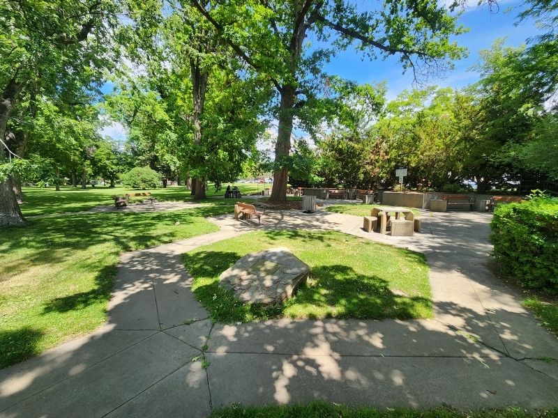 Memorial Park Marker image. Click for full size.