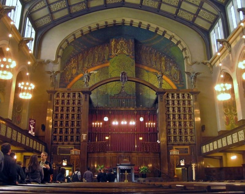 Second Presbyterian Church Interior image. Click for full size.