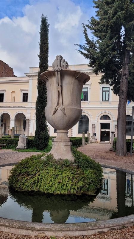 The colossal vase. Click for full size. The colossal vase image. Click for full size.