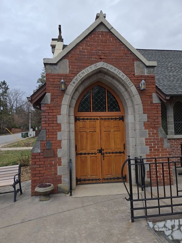 Saint Mary's Church sanctuary entrance. Marker is to the left image. Click for full size.