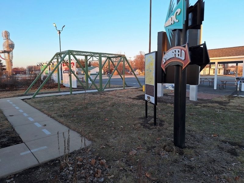 Route 66 Alignments in Springfield Marker image. Click for full size.