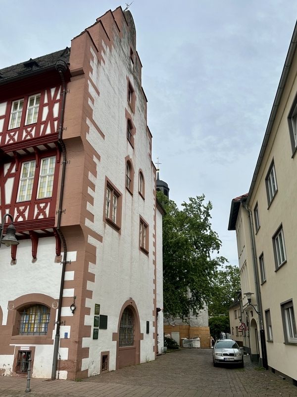 Altst�dter Rathaus / Old Town City Hall Marker - wide view image. Click for full size.