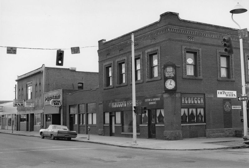 Boise Turnverein Building (Crescent Building) image. Click for full size.