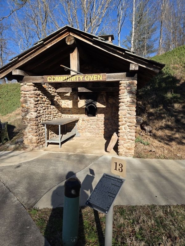 Community Oven and Marker image. Click for full size.