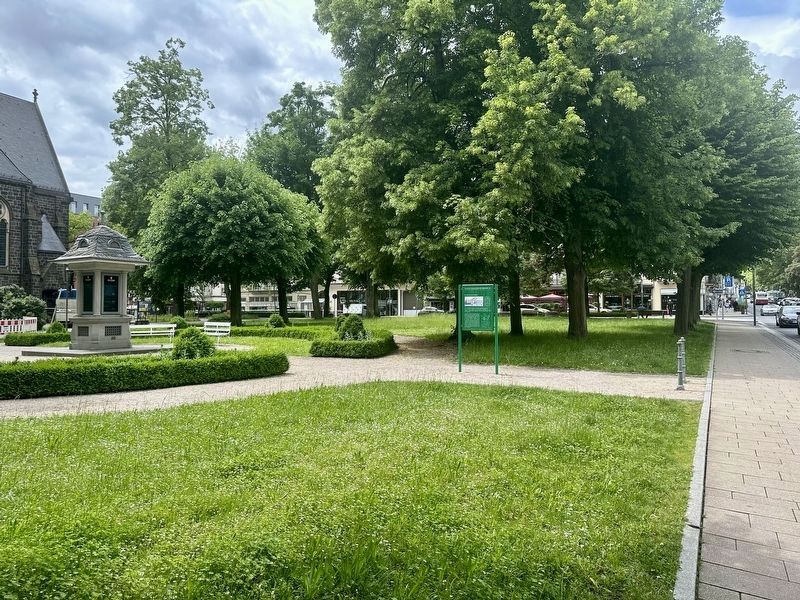 The Bad Nauheim Casino Marker - wide view image. Click for full size.