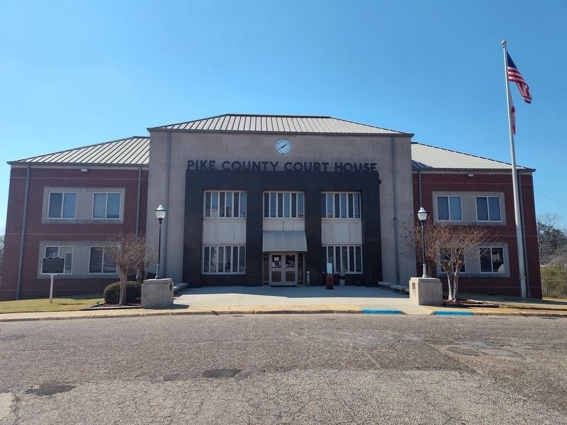 Pike County Courthouse image. Click for full size.