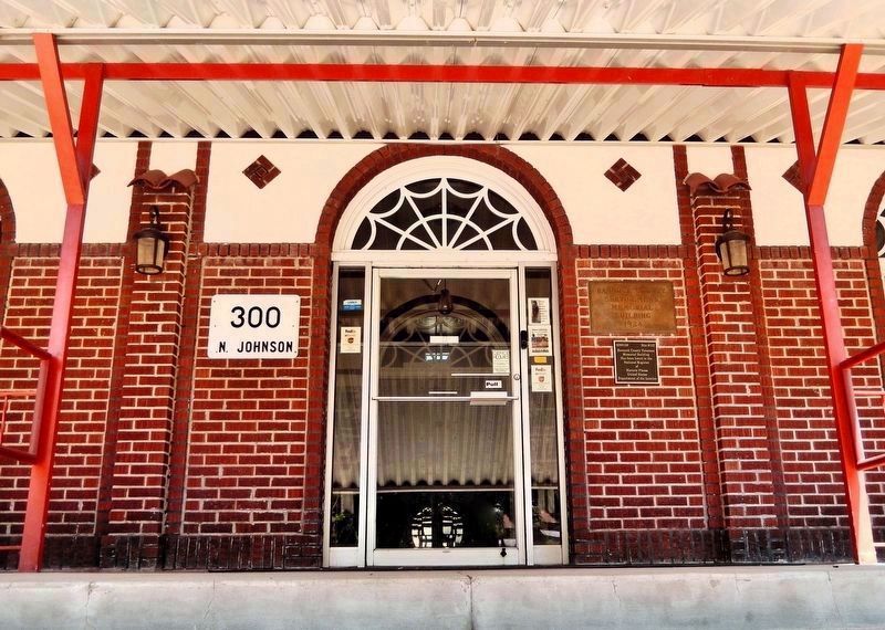 Bannock County Veterans Memorial Building (<i>west/front entrance</i>). Click for full size. Bannock County Veterans Memorial Building (<i>west/front entrance</i>) image. Click for full size.