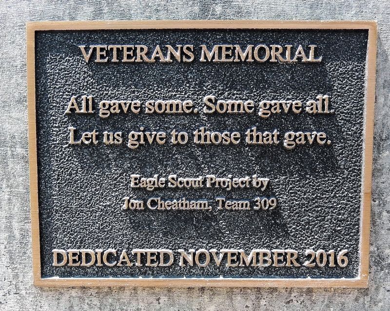 Veterans Memorial (<i>back panel</i>). Click for full size. Veterans Memorial (<i>back panel</i>) image. Click for full size.
