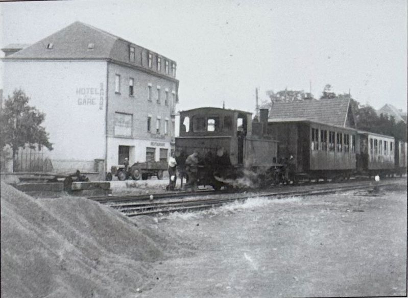 Marker photo: �CHARLY� and Hotel de la Gare in Consdorf image. Click for full size.