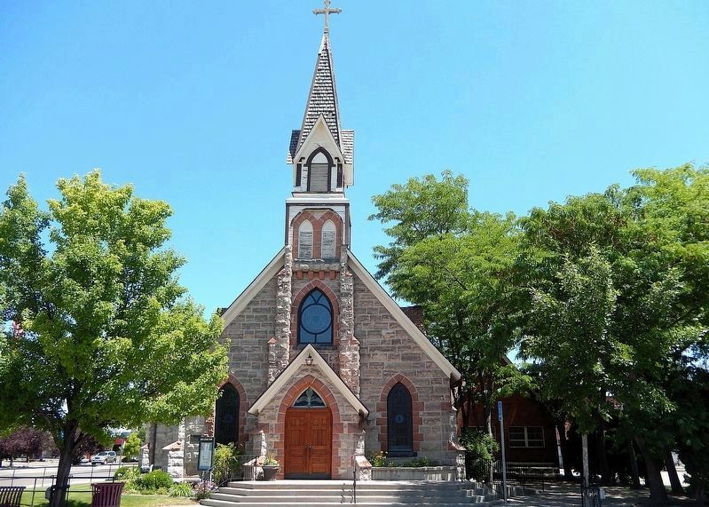 Trinity Episcopal Church (<i>southwest/front entrance</i>) image. Click for full size.