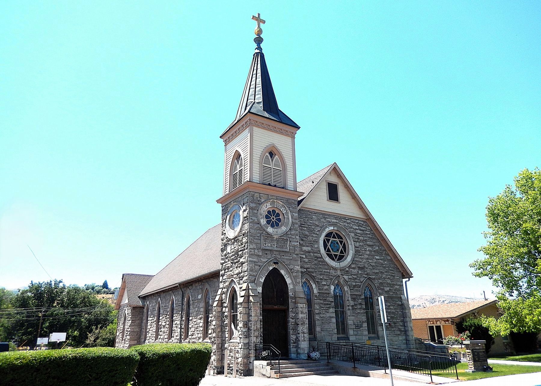 St. Joseph's Catholic Church (<i>southeast elevation</i>) image. Click for full size.