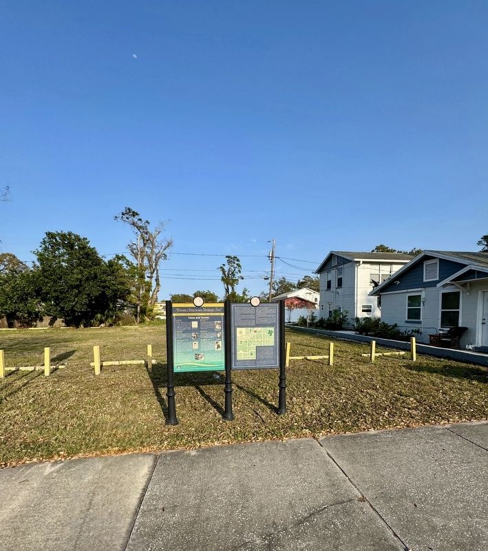 Faces and Stories Marker (left) image. Click for full size.