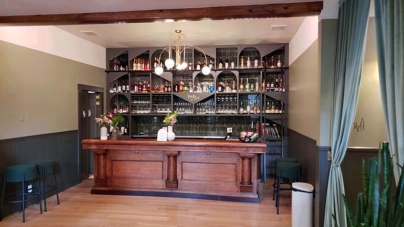 Peeples Bar. Click for full size. Peeples Bar image. Click for full size.