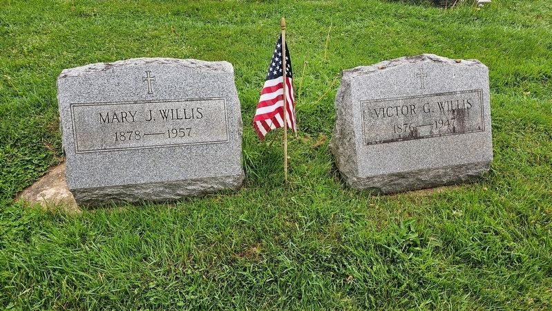 Vic Willis Gravesite image. Click for full size.