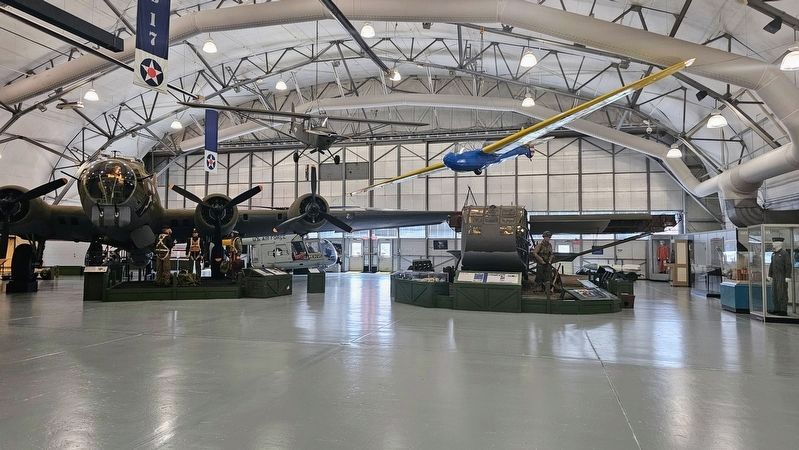 Inside Hangar 1301 image. Click for full size.