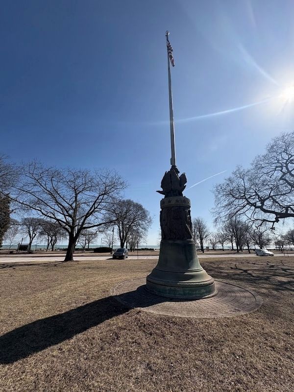 Evanston War Memorial image. Click for full size.