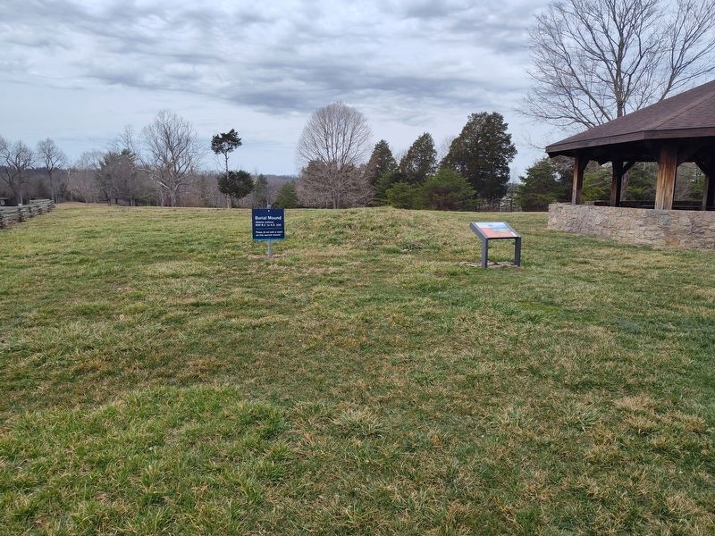 Burial Mound Marker image. Click for full size.
