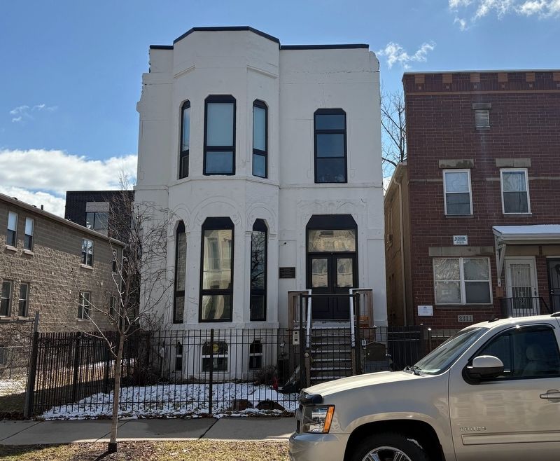 2309 W. Monroe. Click for full size. 2309 W. Monroe image. Click for full size.
