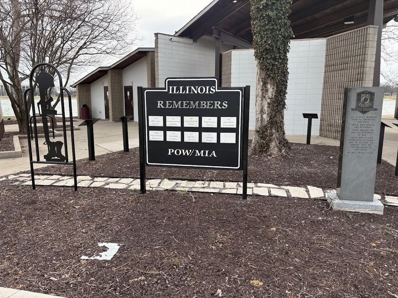 Illinois Remembers POW/MIA Marker. Click for full size. Illinois Remembers POW/MIA Marker image. Click for full size.
