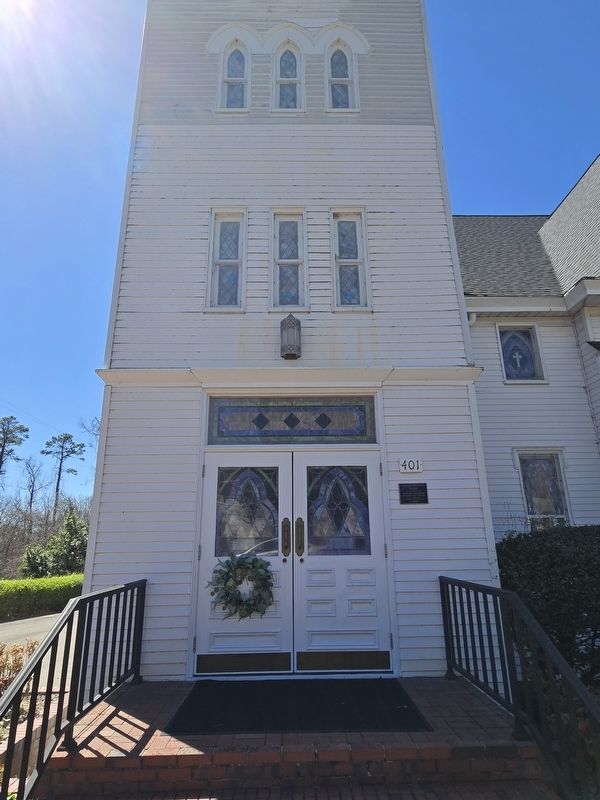 Carthage Methodist Church Marker at right of sanctuary entrance image. Click for full size.