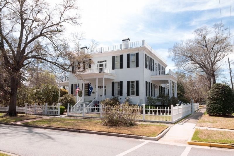 Lafayette House, Cheraw, South Carolina. Click for full size. Lafayette House, Cheraw, South Carolina image. Click for full size.