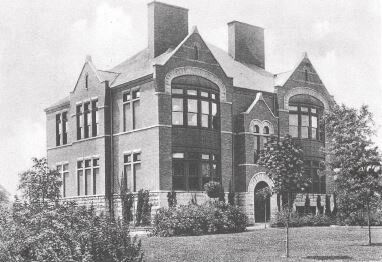 Maine Township High School (1902-1930) image. Click for full size.