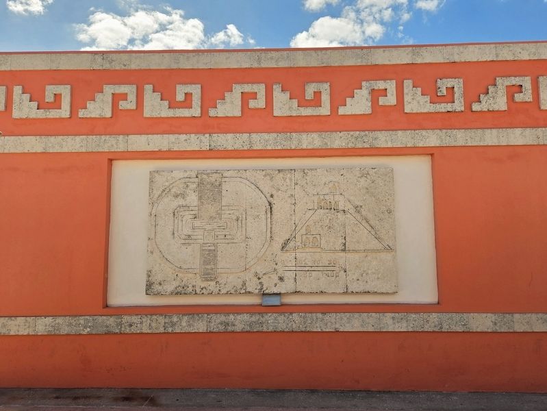 Pyramid of the Magician, Uxmal, Yucatan. / Templo del Mago, Uxmal, Yucat�n. Marker image. Click for full size.