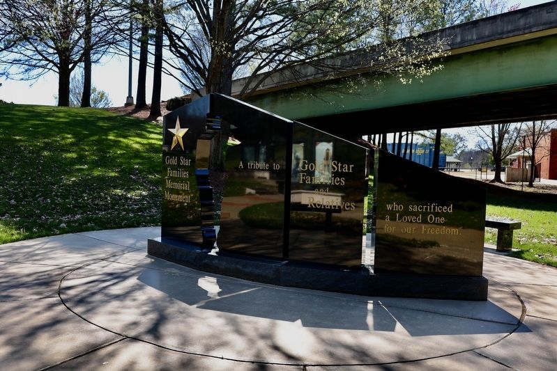 Alabama Gold Star Families Memorial Monument image. Click for full size.