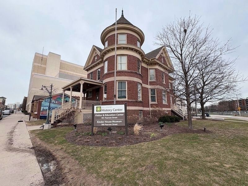 Des Plaines History Center image. Click for full size.