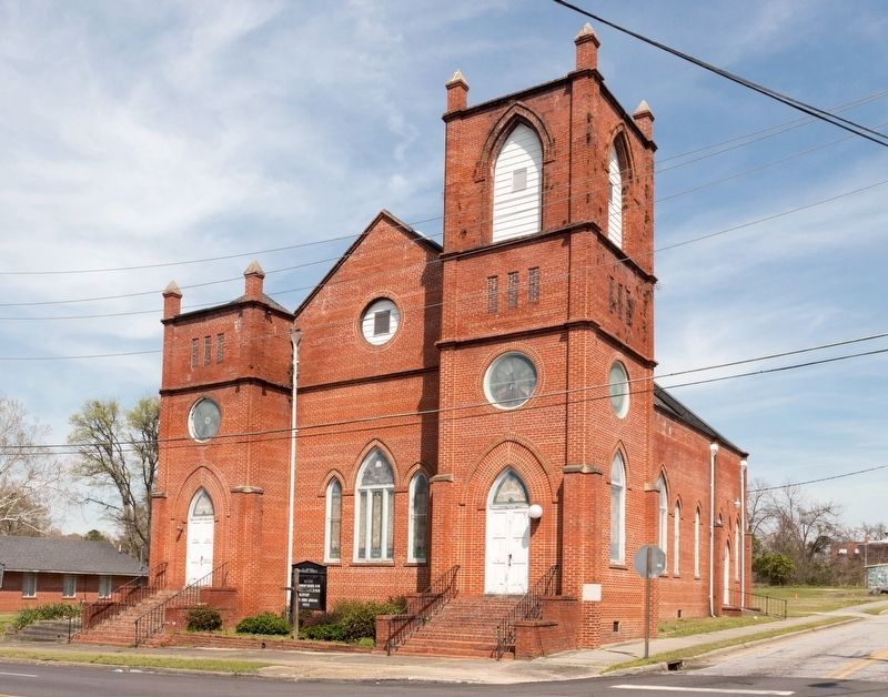 St. Michael�s Methodist Church, Bennettsville SC image. Click for full size.