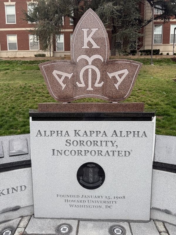 Alpha Kappa Alpha Sorority, Incorporated Marker [Center panel] image. Click for full size.