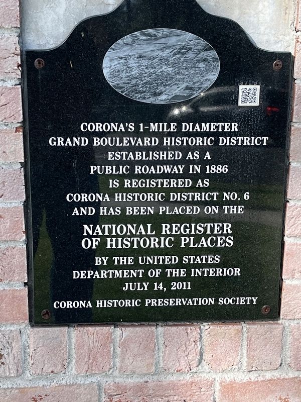 Grand Boulevard Historic District Marker image. Click for full size.