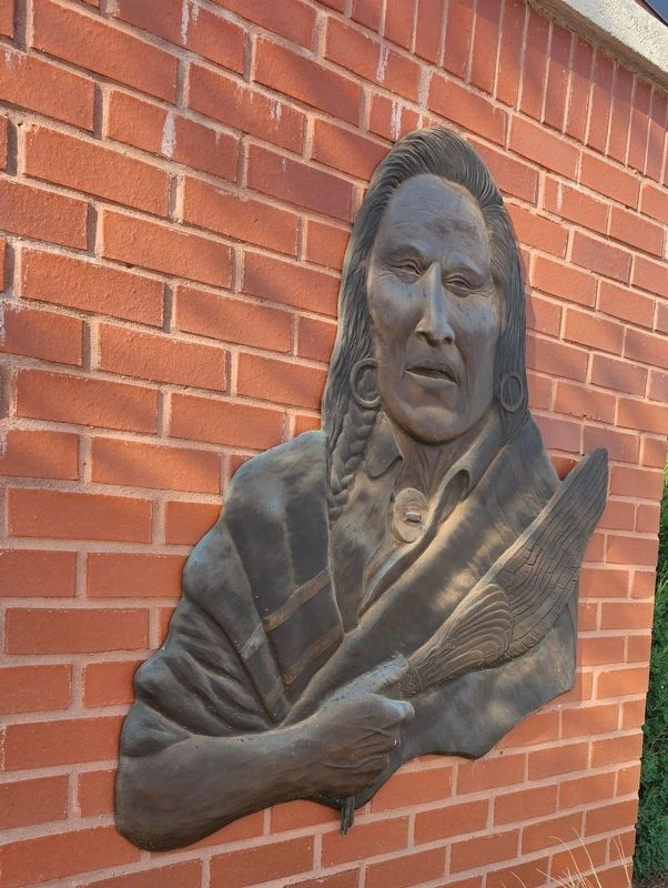 Lame Bull of the Cheyenne Sculpture image. Click for full size.